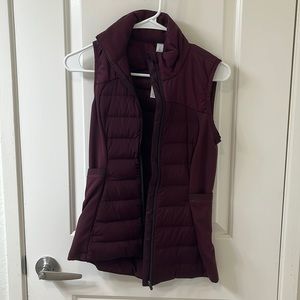Lululemon Vest (burgundy)